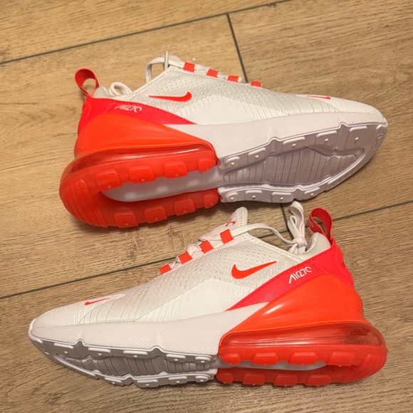 Nike Air Max 270 White and Red Sneakers - Picture 3 of 7